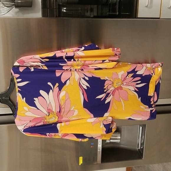 💕TRINA TURK💕 Breeze Dress ~ Multi-Color Floral Print Medium M NWT - Picture 9 of 15